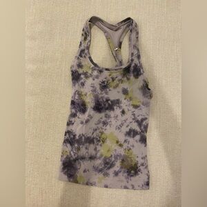 Lululemon tank top